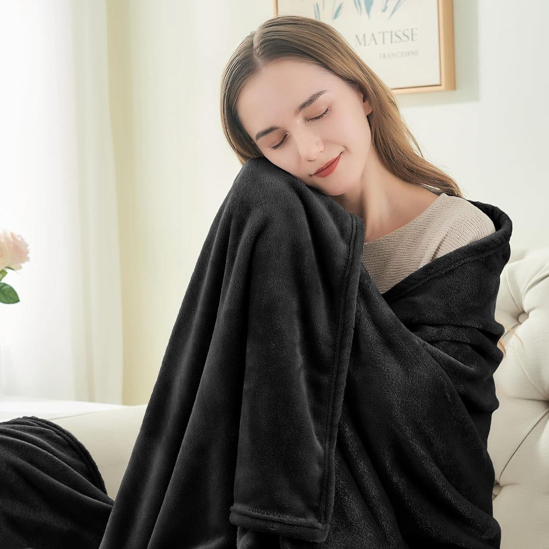 Fleece Blanket Black Throw Blankets for Couch & Bed, Luxury Plush Cozy Fuzzy Blanket 50X60 Inches, Super Soft Warm Spring Throw Blanket for Travel Camping