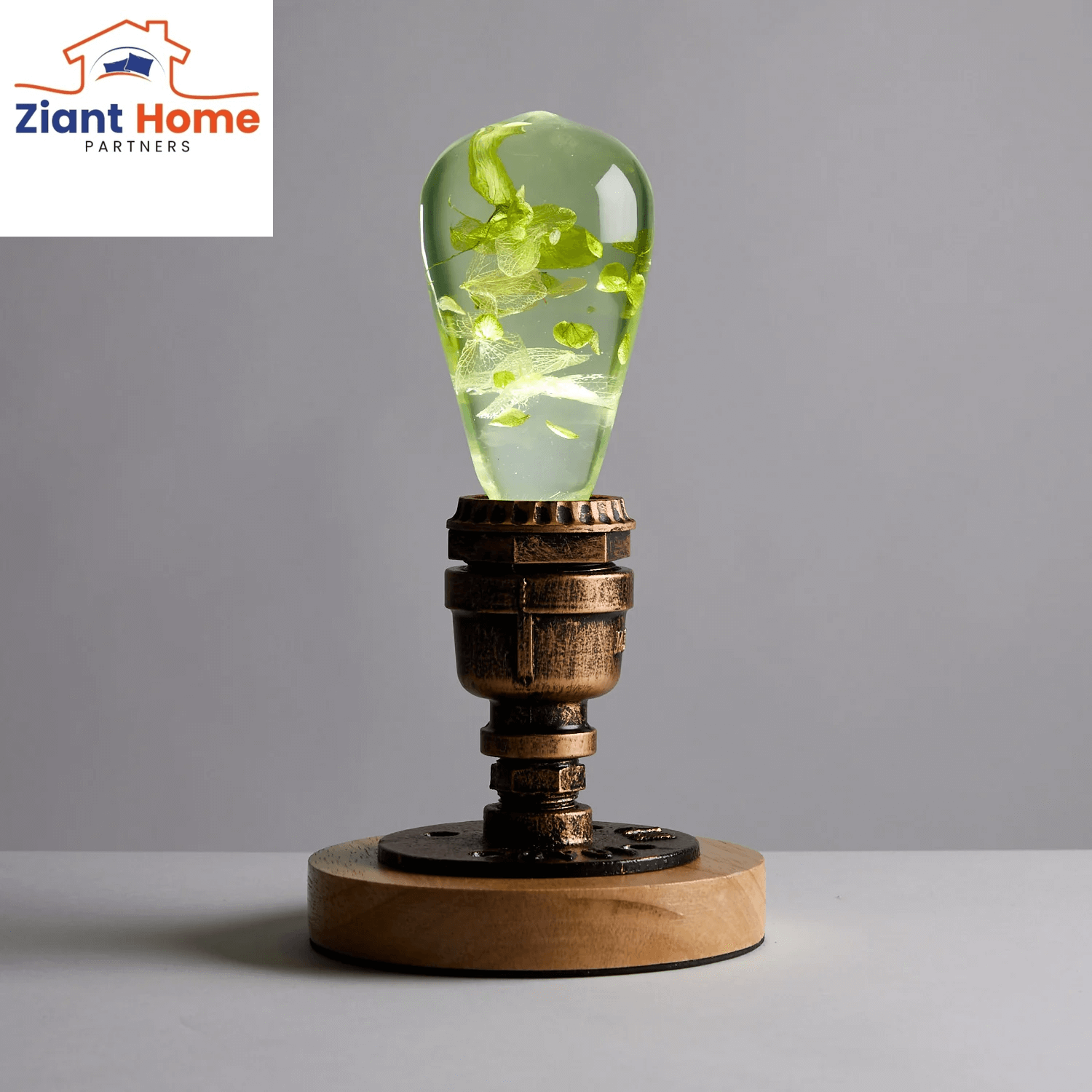 EP Ziantful Light - White Hydrangea LED bulb in eco-friendly resin with a rustic wooden base, energy-efficient and handcrafted for any light fixture.